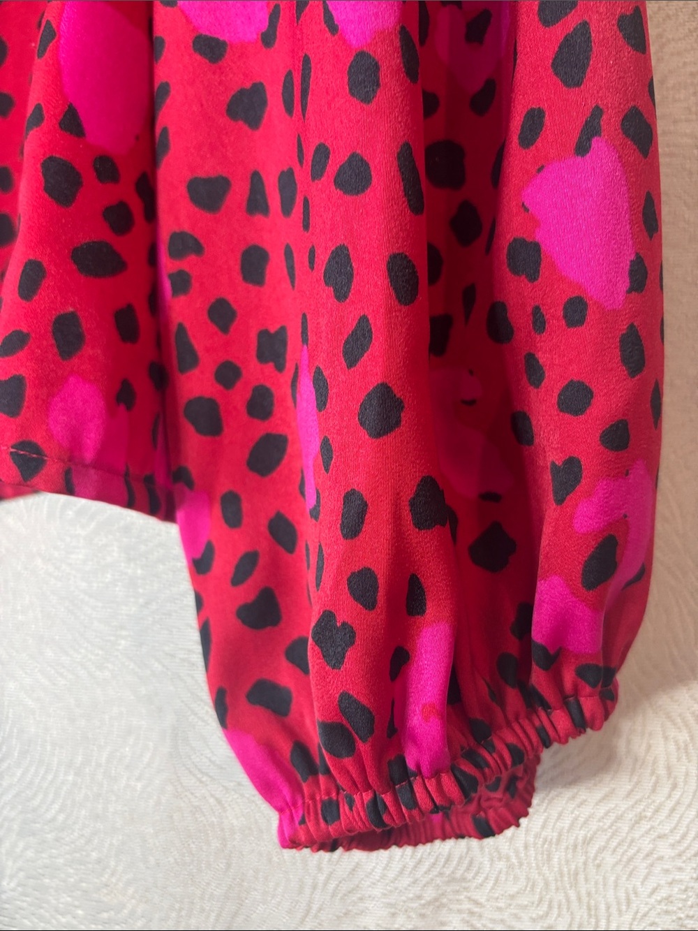 Nine West chic Pink and Red Animal Print Long Sleeve Blouse 0350 - Picture 4 of 10